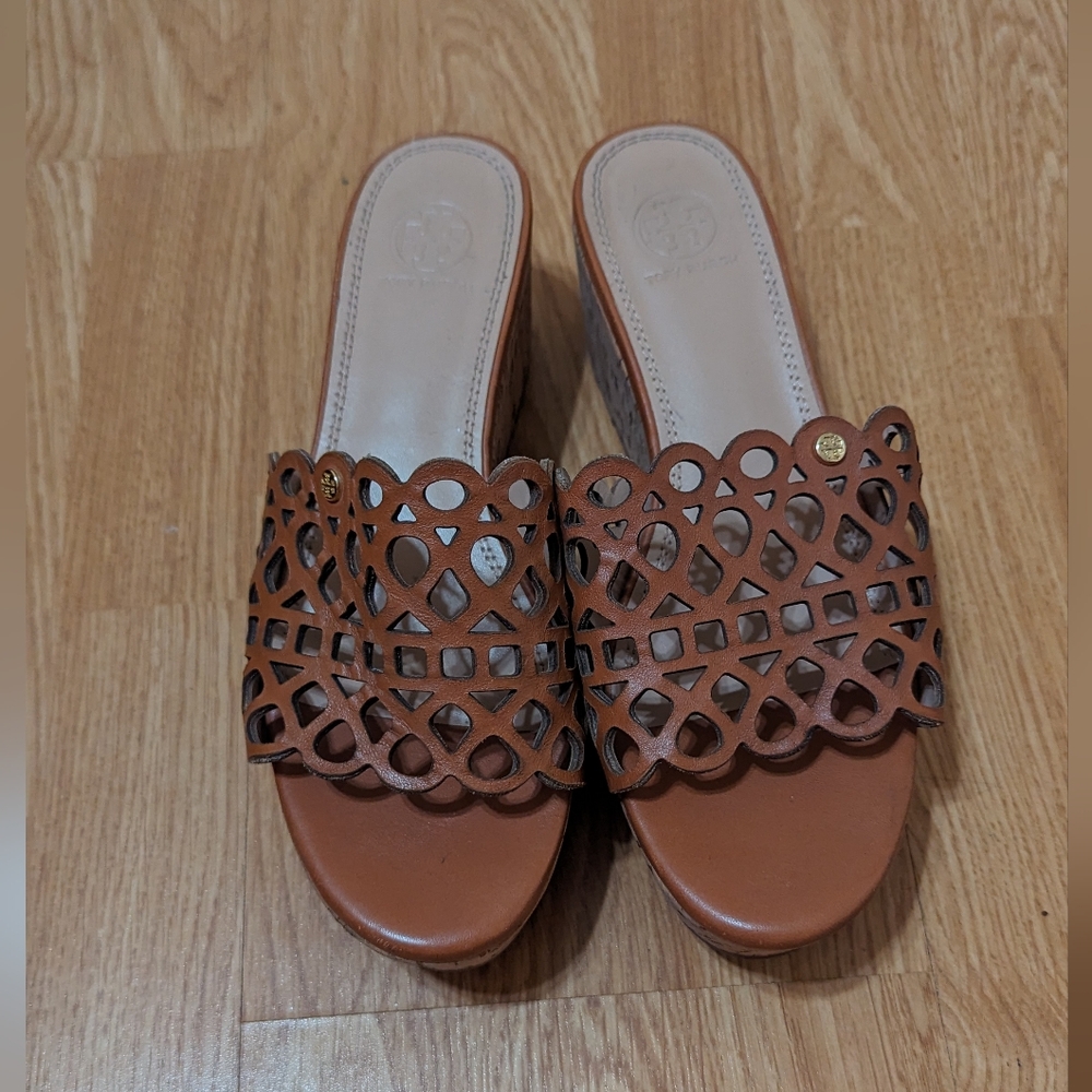 TORY BURCH Dunn Wedge Cutout Slide Sandals With Logo Size 8